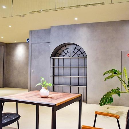 Talmud Business Hotel - Zhongshan Taichung Esterno foto